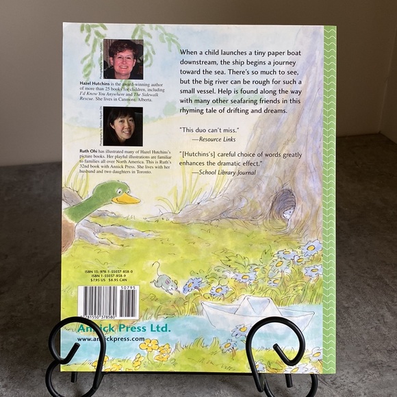 🍏3/$15🍎Beneath The Bridge Picture Book - Picture 2 of 5